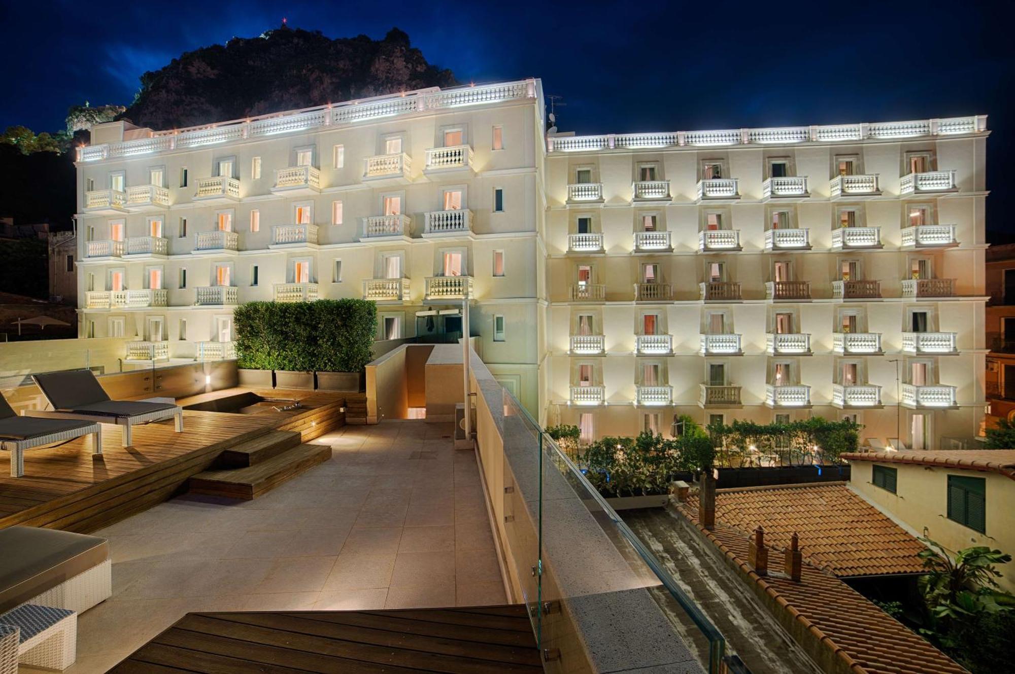 Nh Collection Taormina Hotell Exteriör bild